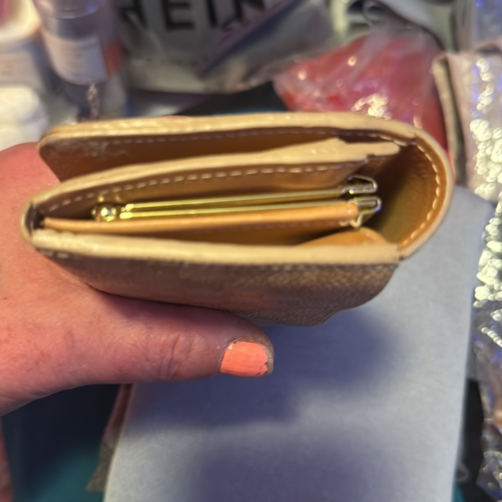 EUC Celine Wallet - Picture 7 of 8